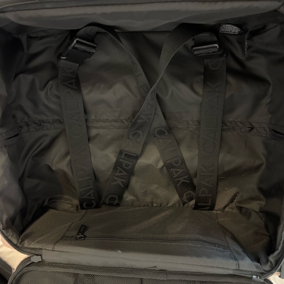 Calpak luggage Carry on used less than 5 times. Rose quartz. - Picture 5 of 8